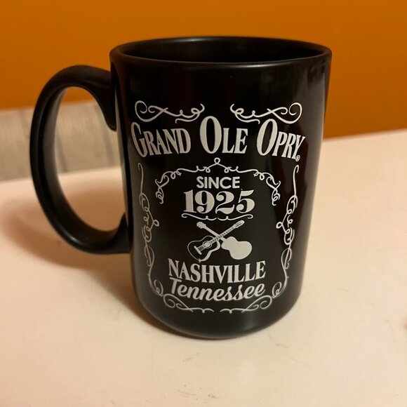 Grand Ole Opry Mug Nashville - Picture 1 of 1